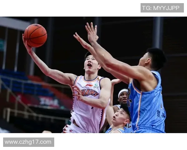 赛后分析：上海篮球队与深圳篮球队的实力对决与战术探讨