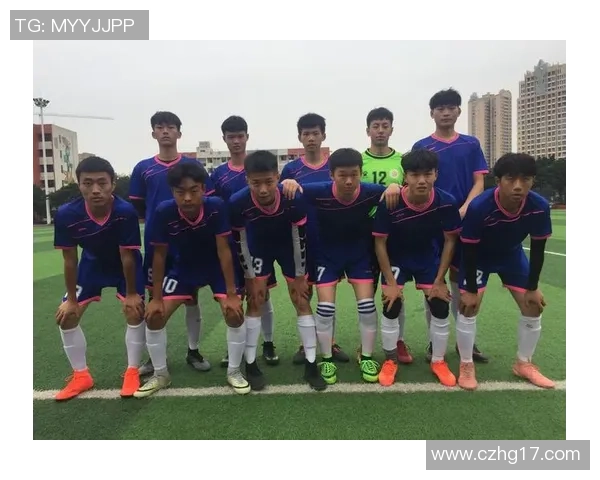 韩国男团中中国成员的足球明星之路与梦想追逐